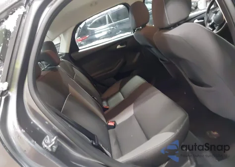 2014 Ford Focus Se from USA, damaged, VIN 1FADP3F27EL405808